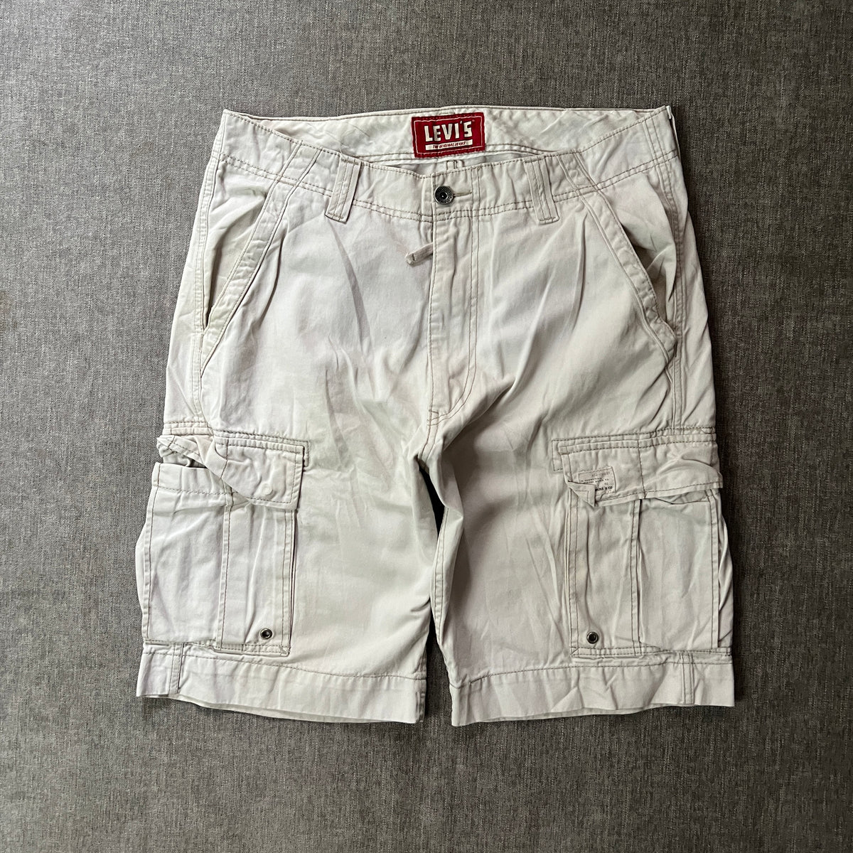 Levis Vintage Cargo Jort