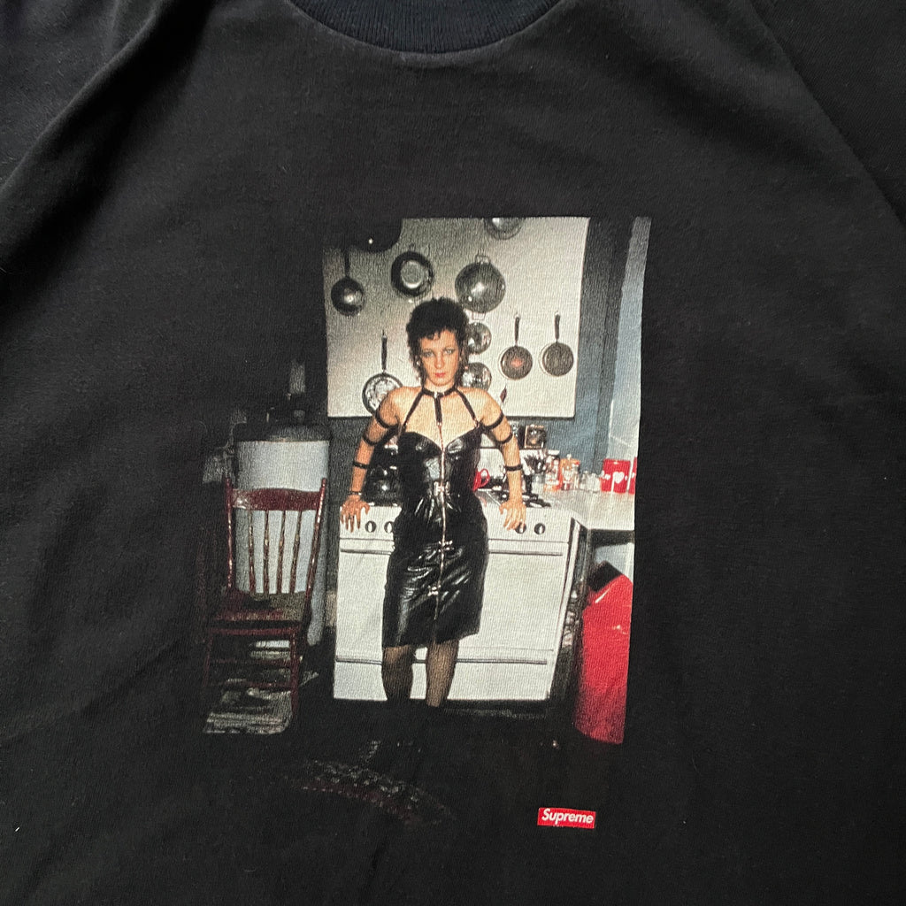 Supreme Tee