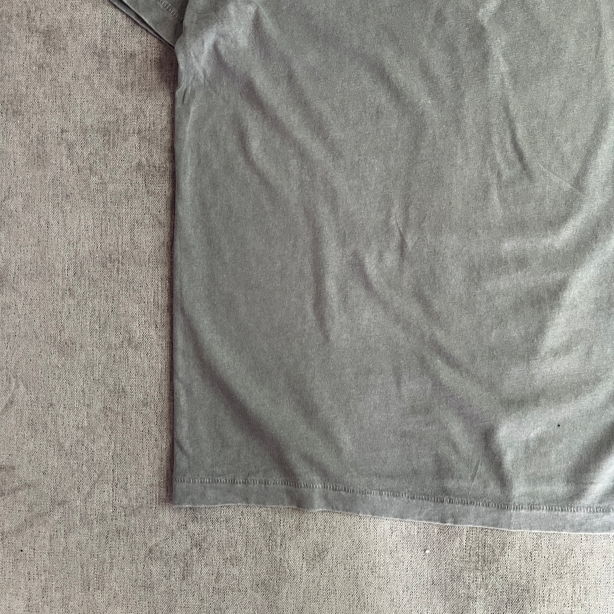 Abercrombie & Fitch Basic Tee