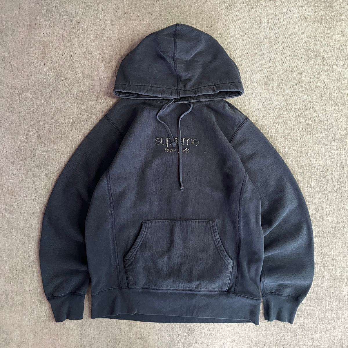 Supreme "New York" Hoodie