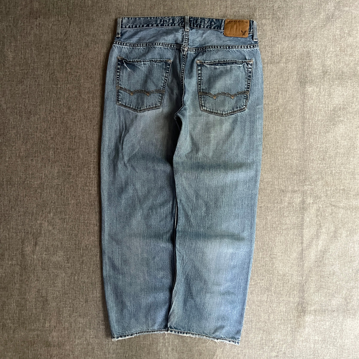 American Eagle Loose Fit Jeans