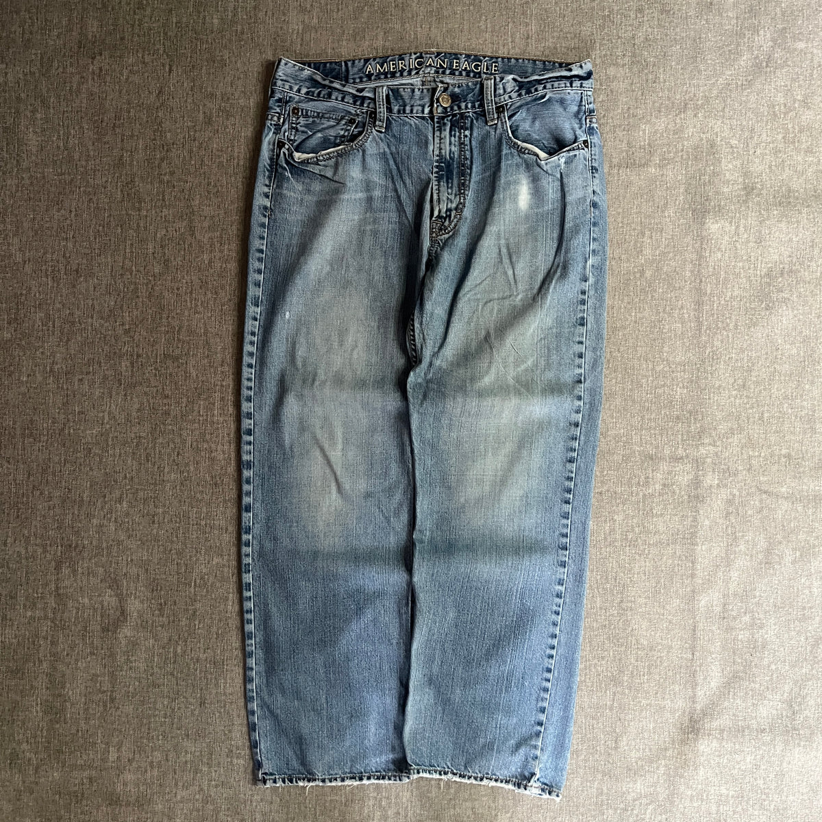 American Eagle Loose Fit Jeans